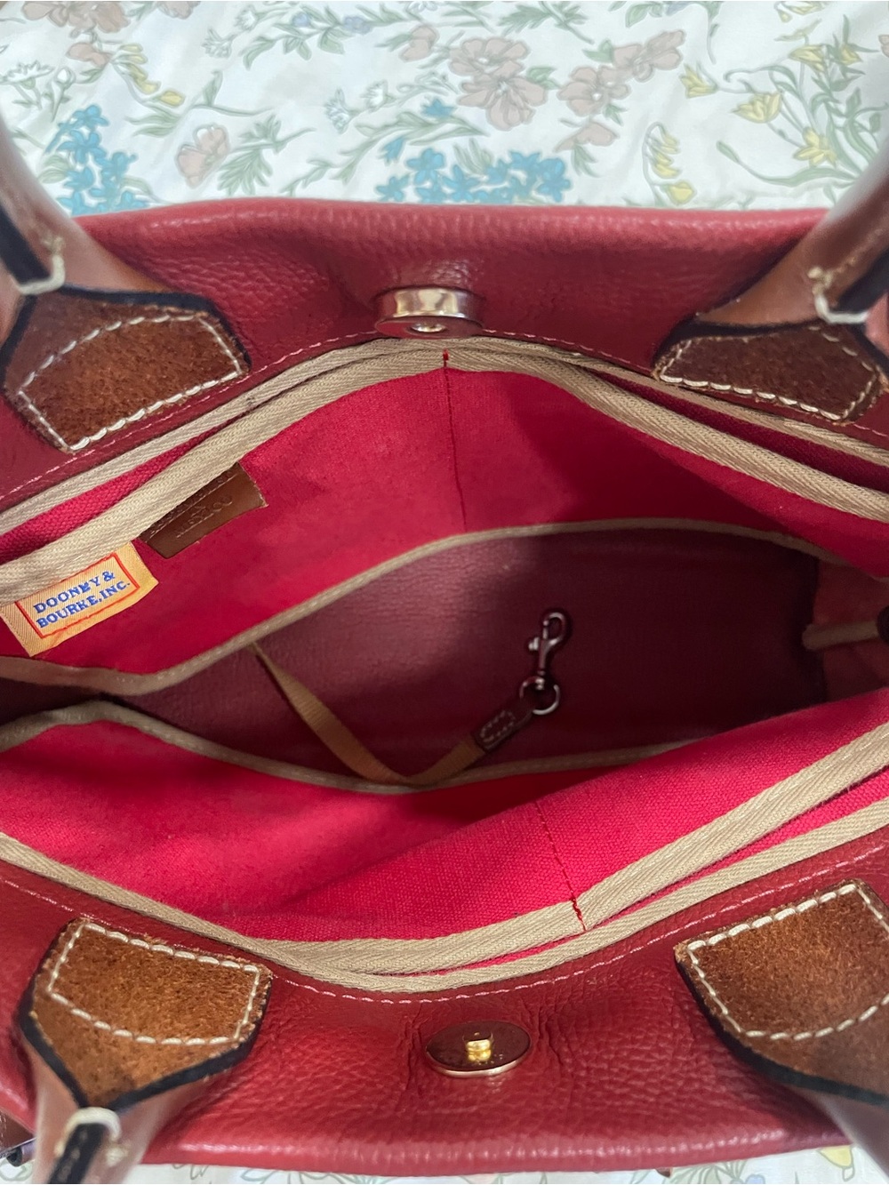 Dooney & Bourke Red bucket bag Drawstring Tote with Brown Trim - Picture 8 of 12